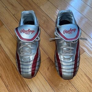 Rawlings sports cleats